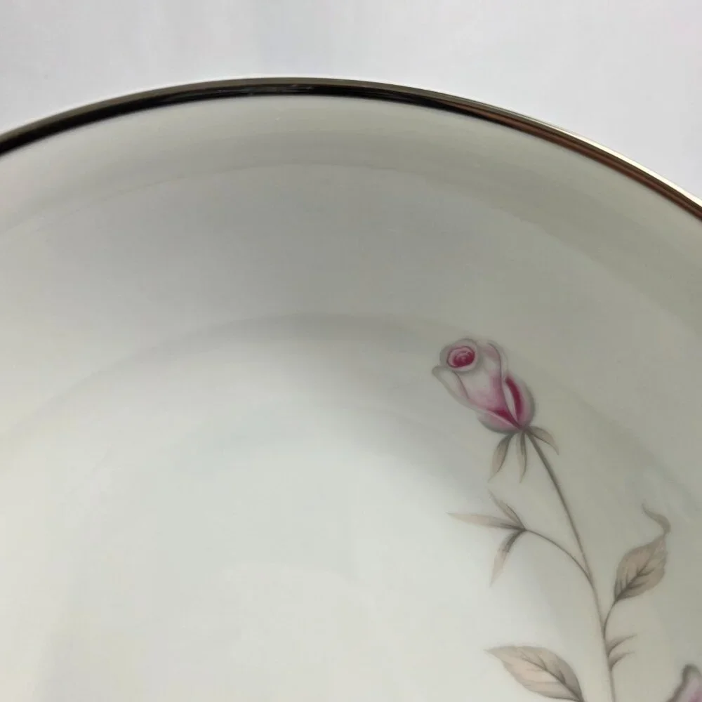 Seizan Fine China Lasting Rose 9 Inch Serving Bowl White Pink Roses Gray Leaves